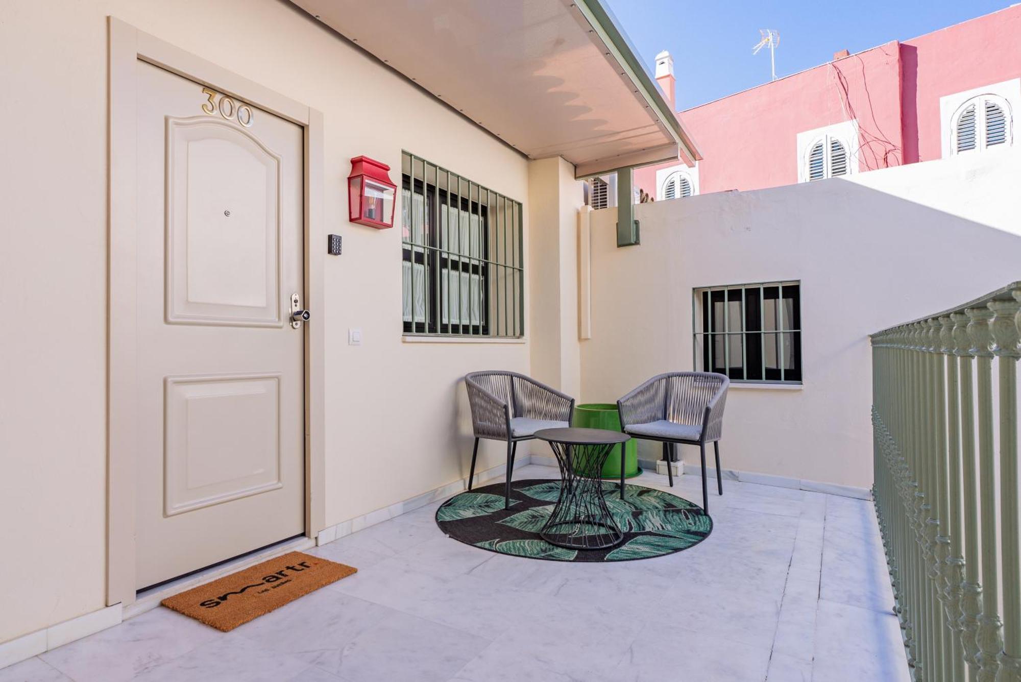 Smartr Sevilla Las Duenas Exterior photo